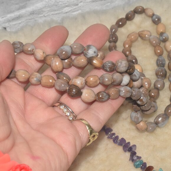 Vintage Woven Metal Bangles, Beaded Necklace and Turquoise Amethyst - Picture 4 of 8